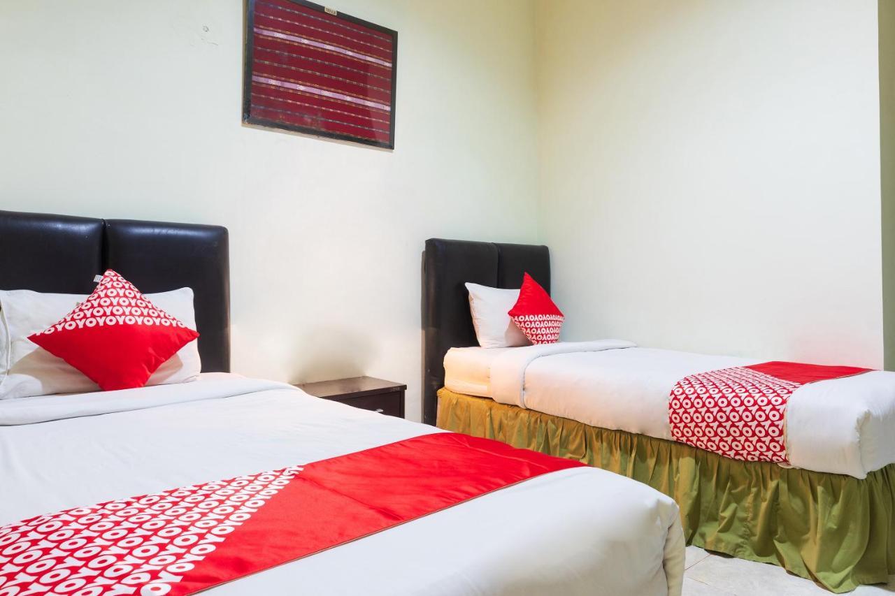 Super Oyo 1682 Greenia Hotel Kupang  Bagian luar foto