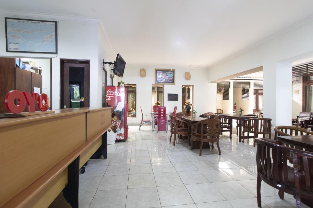 Super Oyo 1682 Greenia Hotel Kupang  Bagian luar foto