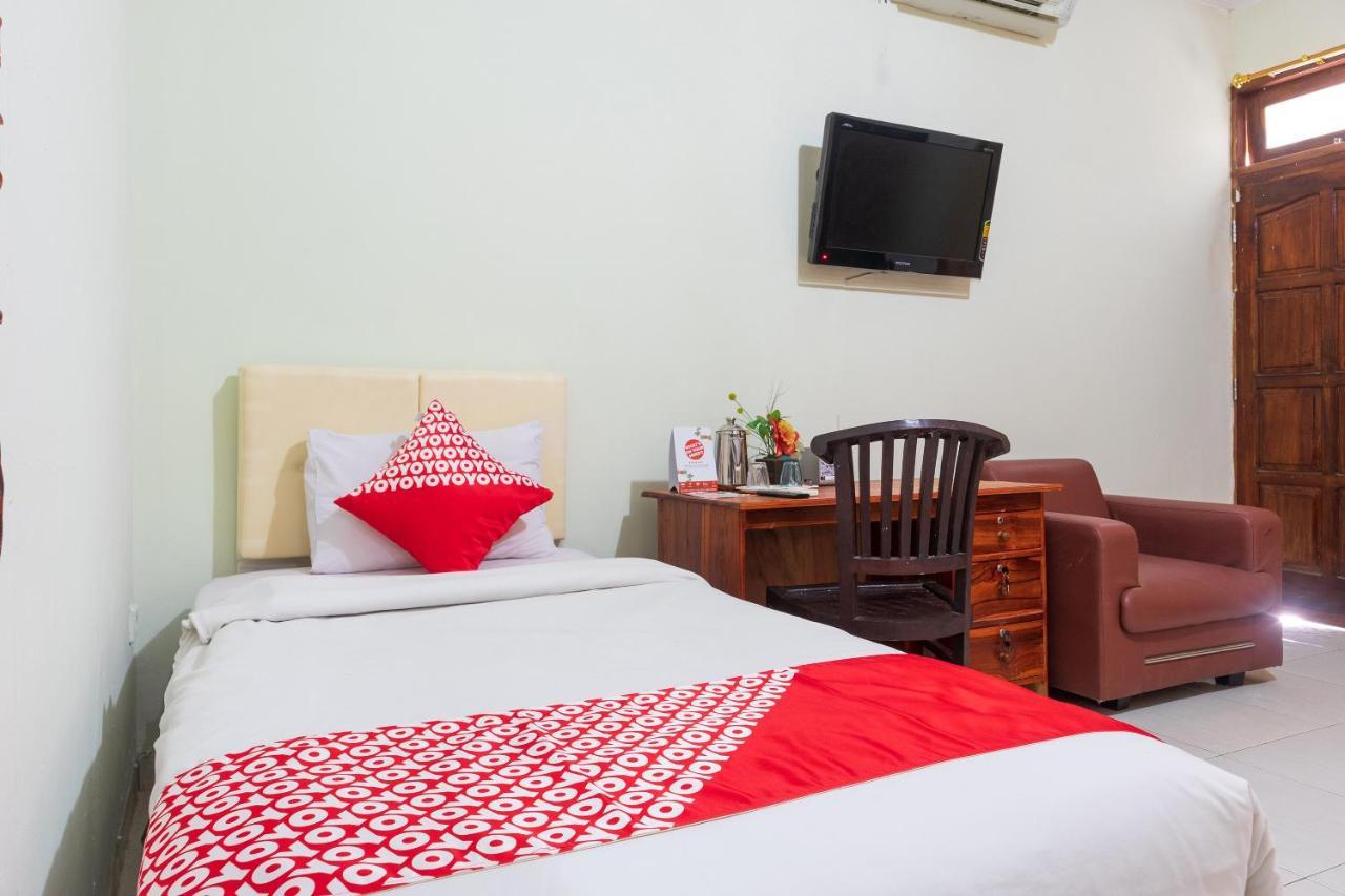 Super Oyo 1682 Greenia Hotel Kupang  Bagian luar foto