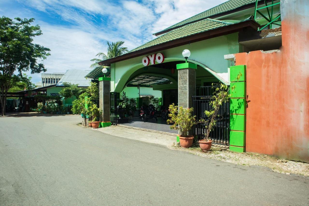 Super Oyo 1682 Greenia Hotel Kupang  Bagian luar foto