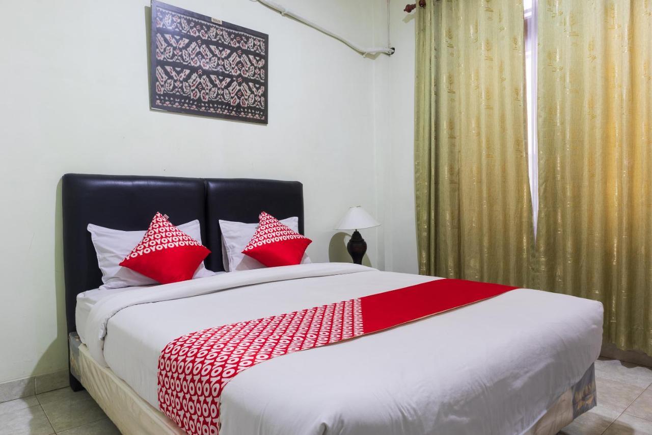 Super Oyo 1682 Greenia Hotel Kupang  Bagian luar foto