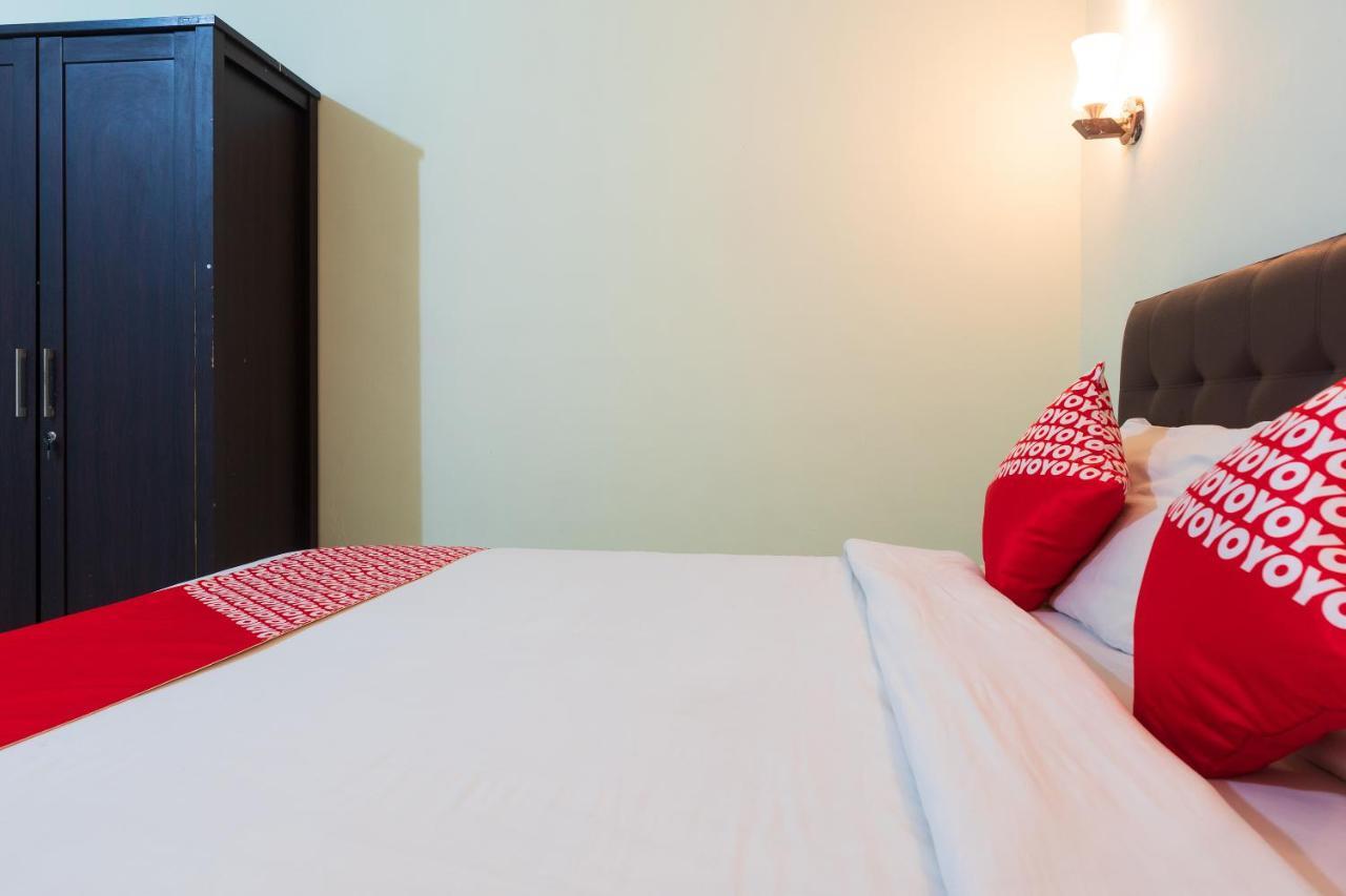Super Oyo 1682 Greenia Hotel Kupang  Bagian luar foto