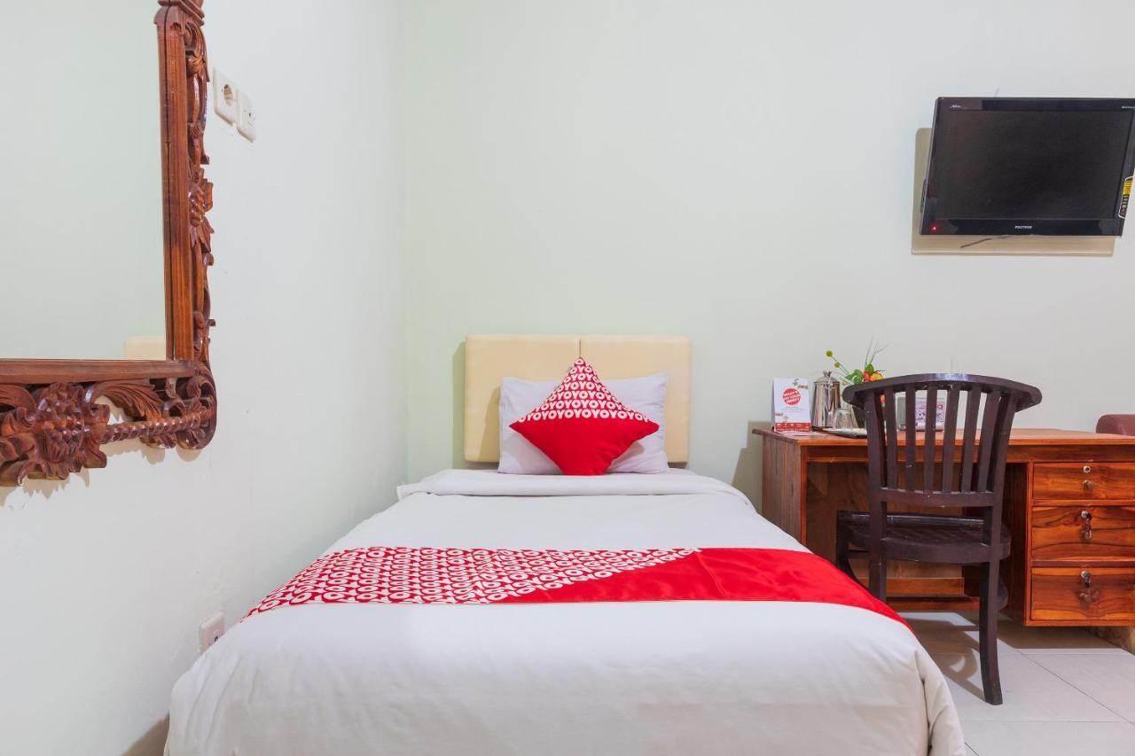 Super Oyo 1682 Greenia Hotel Kupang  Bagian luar foto