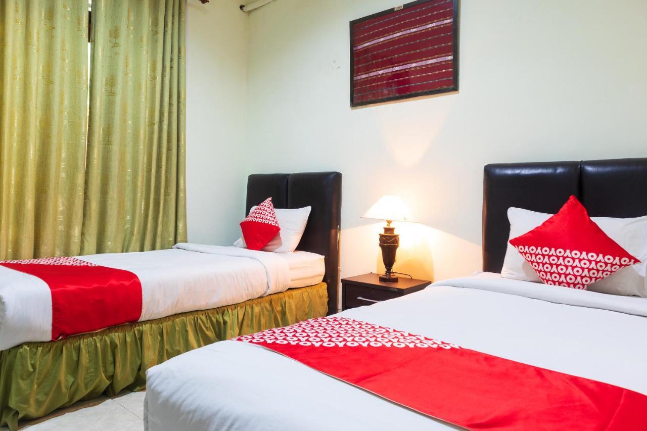 Super Oyo 1682 Greenia Hotel Kupang  Bagian luar foto